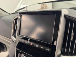 2021 Toyota Landcruiser Sahara VDJ200R 4X4 Dual Range Crystal Pearl