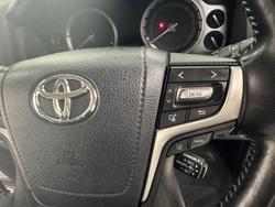2021 Toyota Landcruiser Sahara VDJ200R 4X4 Dual Range Crystal Pearl