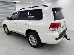 2021 Toyota Landcruiser Sahara VDJ200R 4X4 Dual Range Crystal Pearl