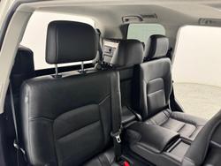 2021 Toyota Landcruiser Sahara VDJ200R 4X4 Dual Range Crystal Pearl