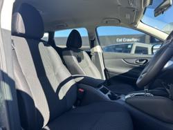 2017 Nissan
QASHQAI ST