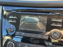 2017 Nissan
QASHQAI ST