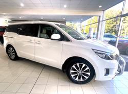 2018 Kia
                Carnival SLi