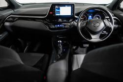 2021 Toyota
C-HR GXL