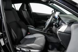 2021 Toyota
C-HR GXL