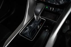 2024 Mitsubishi
                Eclipse Cross ES