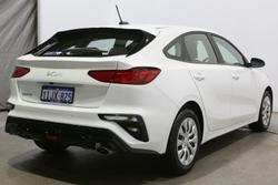 2024 Kia
Cerato S