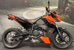 KTM 690 Duke