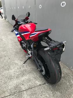2025 Honda CBR1000RR-R SP ABS Fireblade