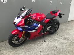 2025 Honda CBR1000RR-R SP ABS Fireblade