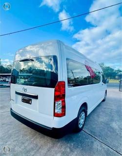 2025 Toyota Hiace Commuter GDH322R French Vanilla