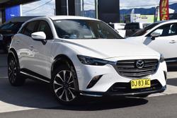 2023 Mazda
CX-3 sTouring