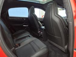 2019 Porsche
Cayenne Turbo