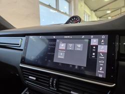 2019 Porsche
Cayenne Turbo