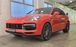 2019 Porsche
Cayenne Turbo