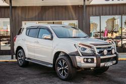 2020 Isuzu
MU-X LS-U