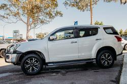 2020 Isuzu
MU-X LS-U