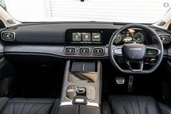 2025 Jaecoo J8 Track