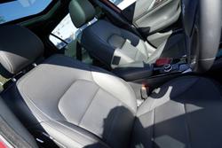 2016 INFINITI
QX30 Premium
