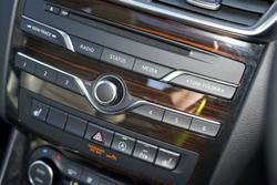 2016 INFINITI
QX30 Premium