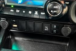 2022 Toyota
Hilux SR5