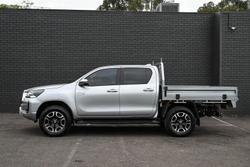 2022 Toyota
Hilux SR5