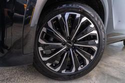 2025 Jaecoo J8 Track