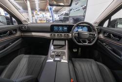 2025 Jaecoo J8 Track