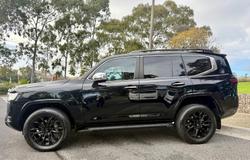 2021 Toyota
Landcruiser Sahara