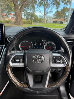2021 Toyota
Landcruiser Sahara
