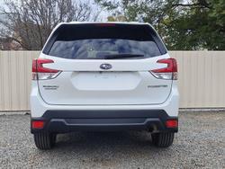 2021 Subaru
Forester 2.5i