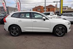 2020 Volvo
XC60 T5 Momentum