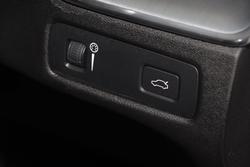2020 Volvo
XC60 T5 Momentum