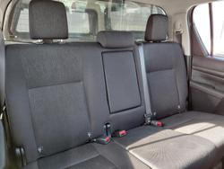 2022 Toyota
                Hilux SR