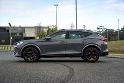 2024 CUPRA
                Formentor VZx