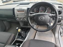 2011 Mazda
BT-50 Boss B3000 SDX (4x4)