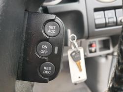 2011 Mazda
BT-50 Boss B3000 SDX (4x4)