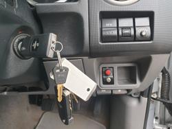 2011 Mazda
BT-50 Boss B3000 SDX (4x4)