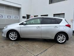 2014 Toyota
Corolla Ascent Sport