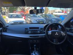 2008 Mitsubishi
Lancer ES