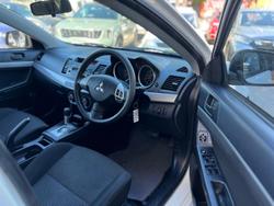 2008 Mitsubishi
Lancer ES