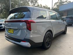 2025 Kia
Carnival S