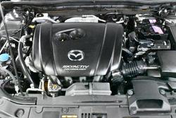 2018 Mazda
                3 Neo Sport