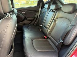 2014 Hyundai
                ix35 SE