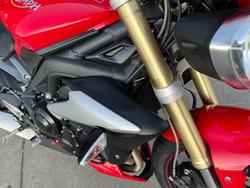 2016 Triumph STREET TRIPLE 660