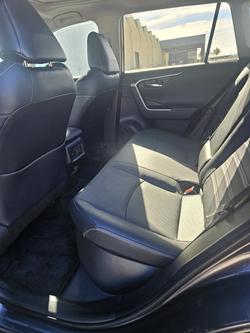 2022 Toyota
RAV4 Cruiser
