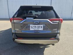 2022 Toyota
RAV4 Cruiser