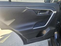 2022 Toyota
RAV4 Cruiser