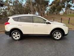 2013 Toyota
                RAV4 Cruiser