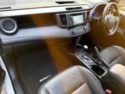 2013 Toyota
                RAV4 Cruiser